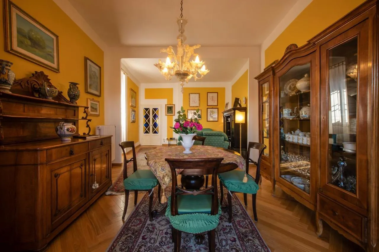 Torre Di Roccabruna Siena Apartment 0*,  Italy